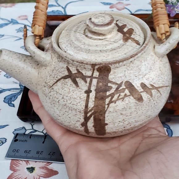 Japanese Tea Set & Vase - Picture 5 of 15